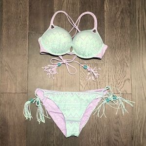 Victoria’s Secret patterned bikini